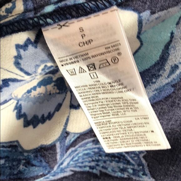 New Gap Navy Floral Flutter Sleeve Dress - S - Picture 7 of 9